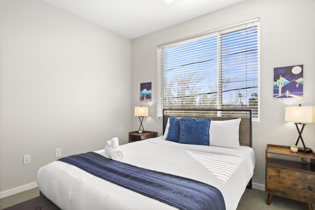 Paradise Cozysuites Under The Palms With Jacuzzi 18 Phoenix Exterior photo